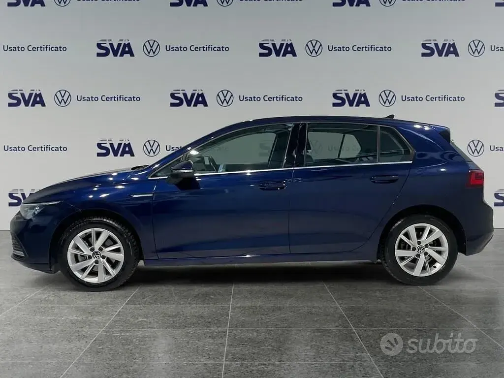 Usata VW Golf VIII Style 150 CV (110 kW) 2020 Blu Berlina