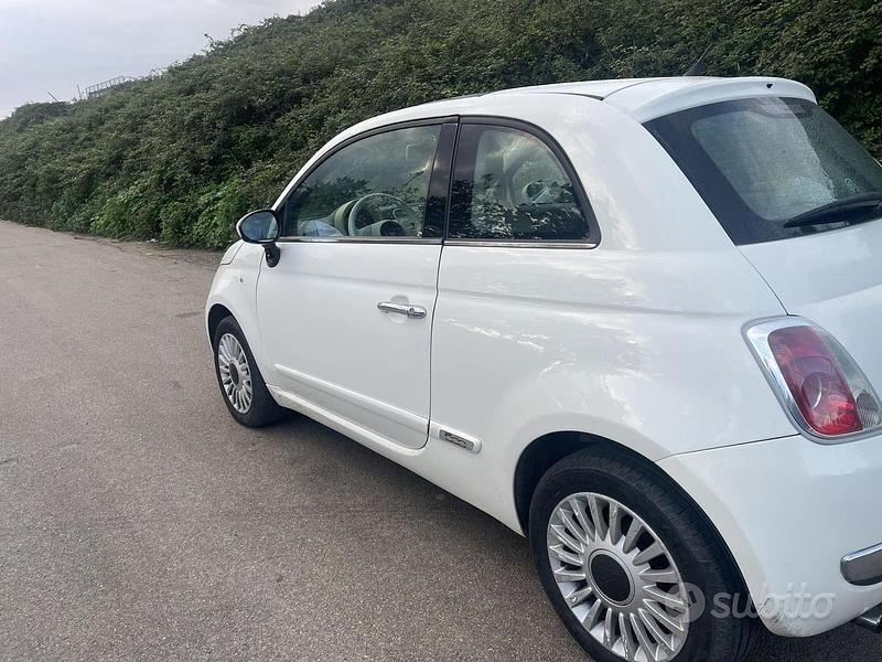 Usata Fiat 500 Lounge 75 CV (55 kW) 2008 Berlina