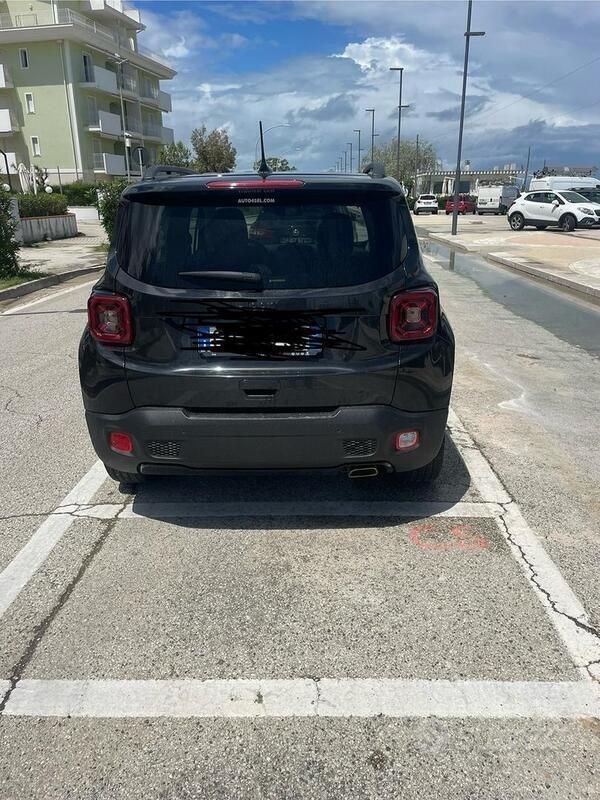 Usata Jeep Renegade Limited 120 CV (88 kW) 2020 Nero SUV