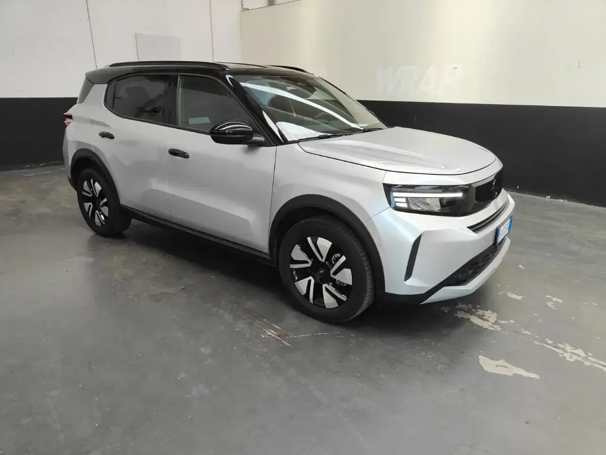 Usata Opel Frontera 145 CV (106 kW) 2025 Grigio SUV