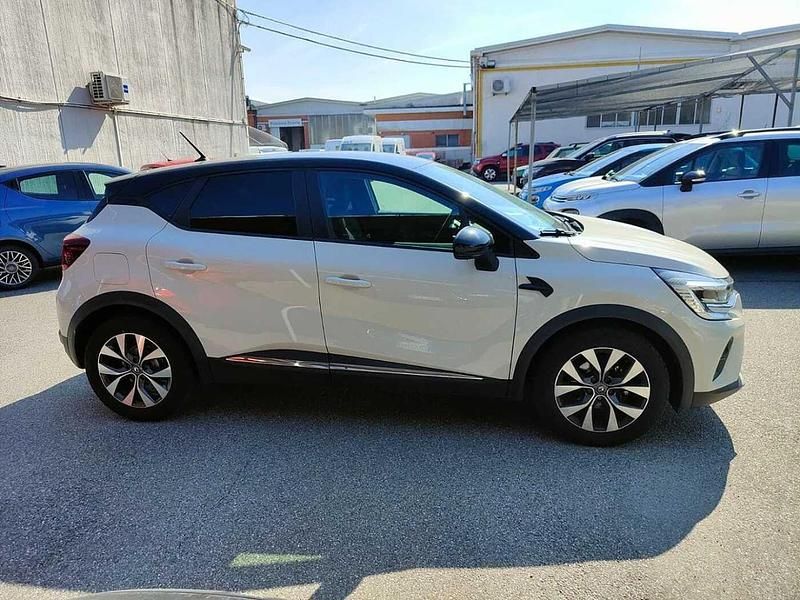 Usata Renault Captur Zen 101 CV (74 kW) 2020 Bianco SUV