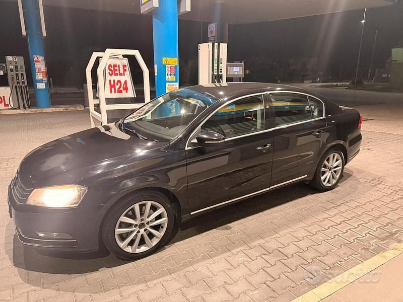 Usata VW Passat 140 CV (102 kW) 2011 Nero Berlina