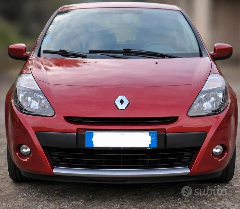 Usata Renault Clio III 2009 Rosso Utilitaria