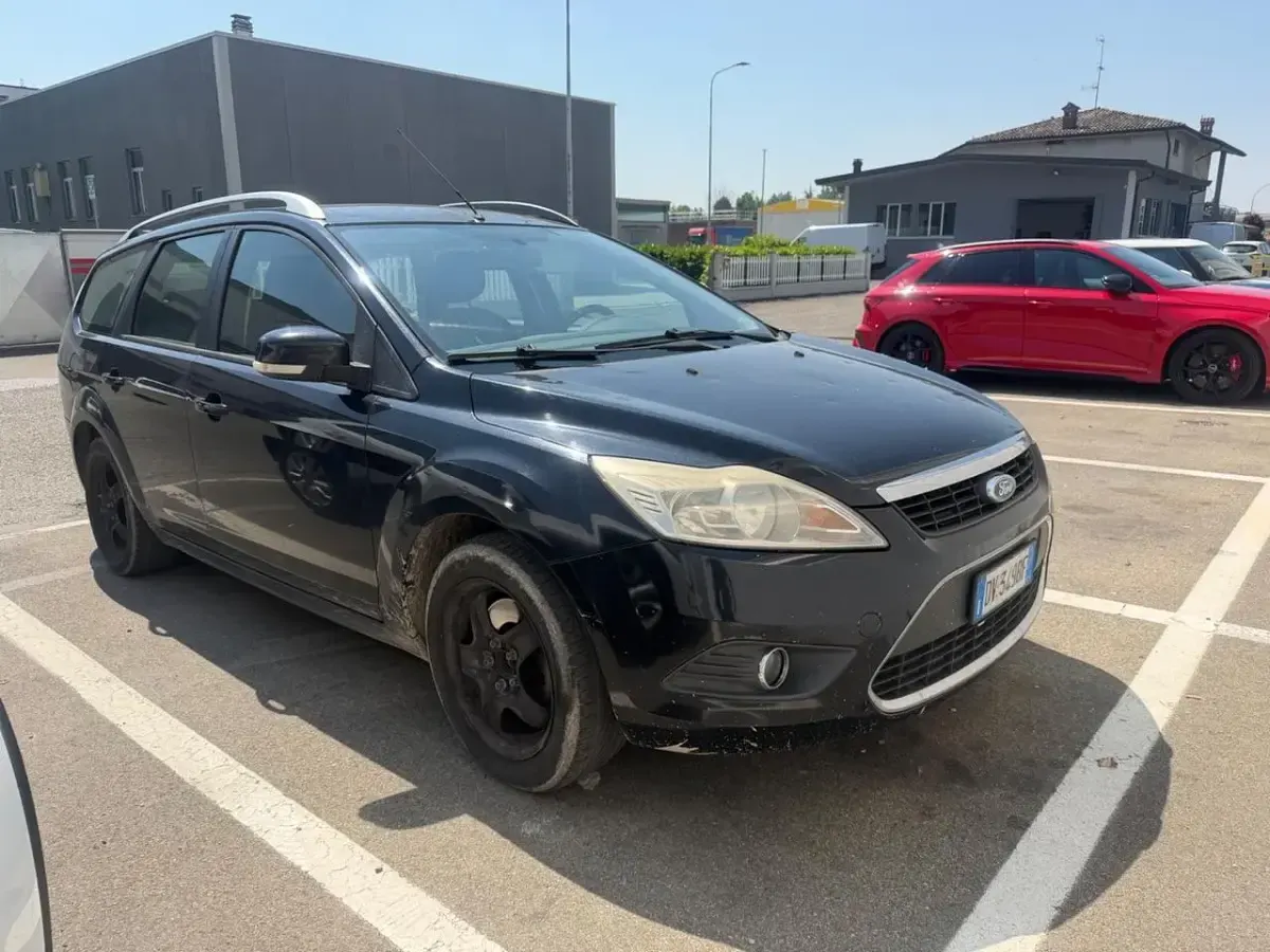 Usata Ford Focus 141 CV (103 kW) 2009 Nero Station wagon