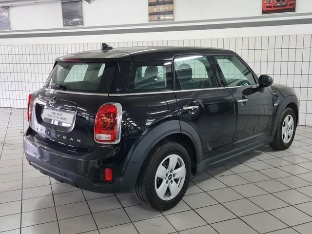 Usata Mini One Countryman 101 CV (74 kW) 2019 Nero SUV