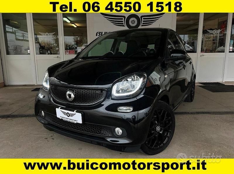 Usata Smart ForFour Prime 71 CV (52 kW) 2015 Nero Utilitaria