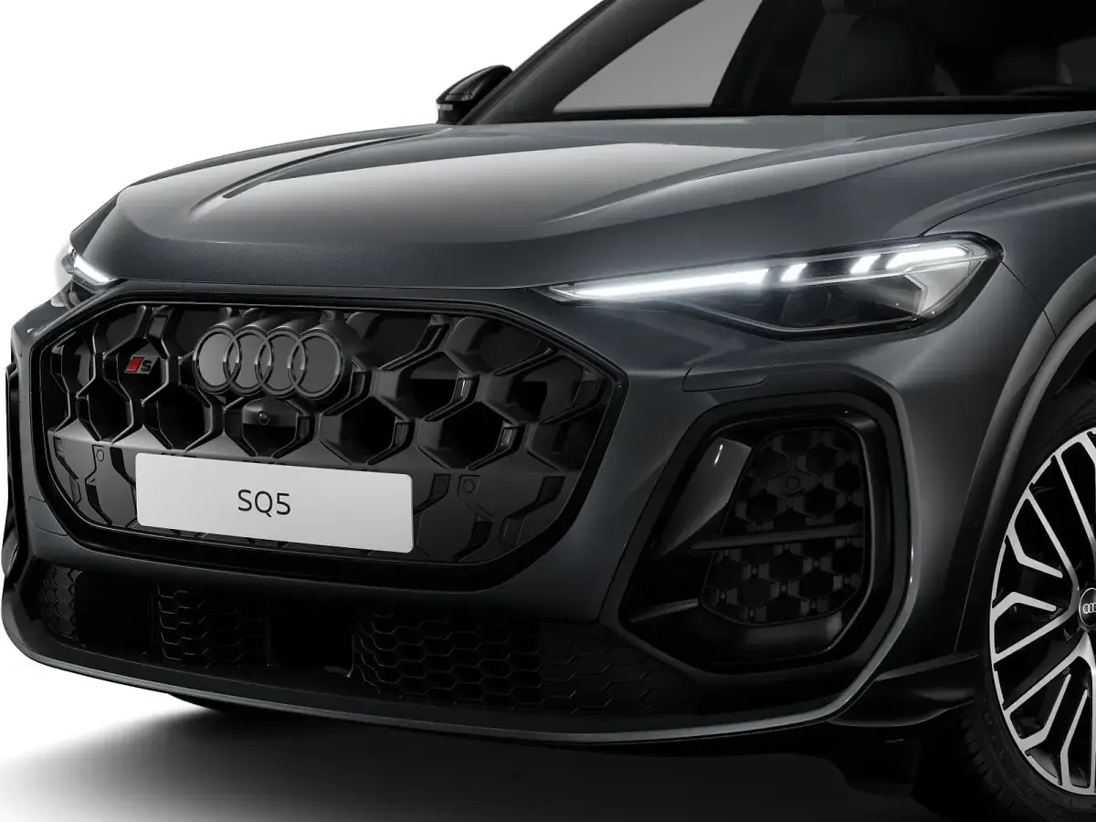 Nuova Audi SQ5 Sportback Sport 367 CV (269 kW) 2026 Grigio daytona perlato SUV