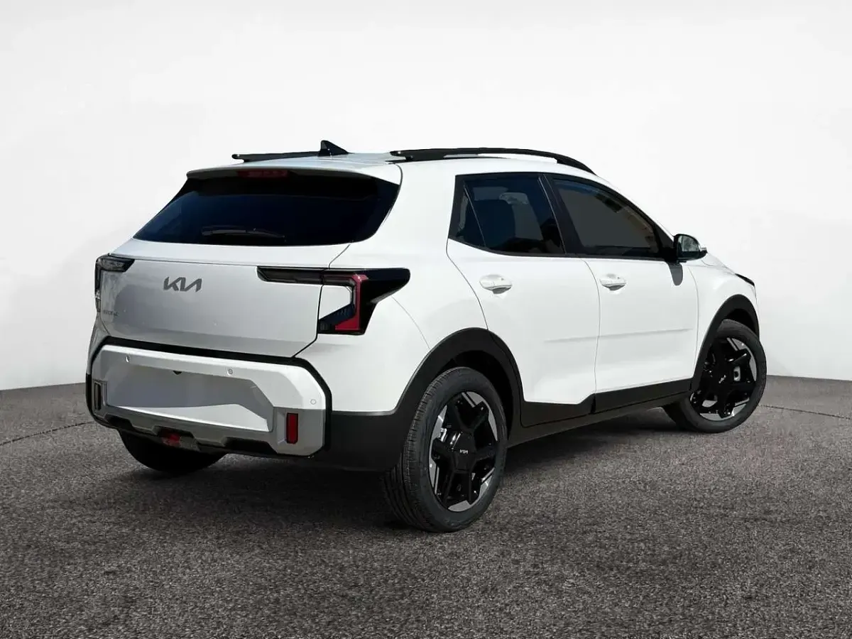Nuova Kia Stonic Style 101 CV (74 kW) 2026 Bianco SUV