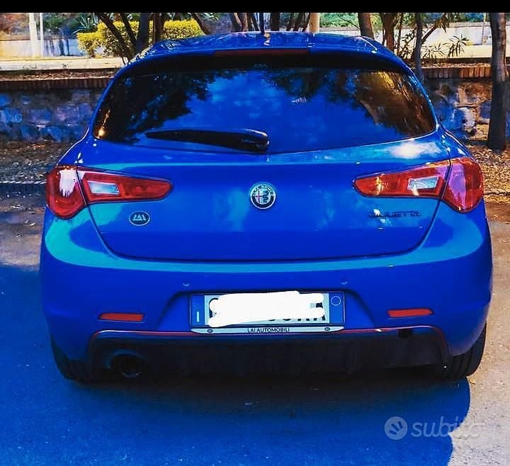 Usata Alfa Romeo Giulietta 120 CV (88 kW) 2020 Blu Utilitaria