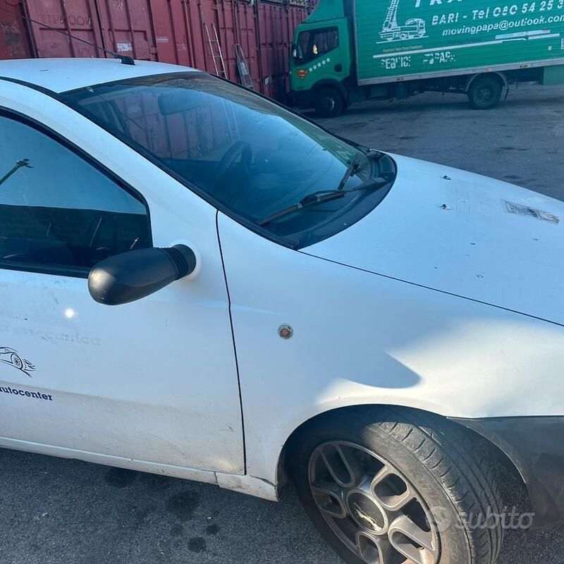 Usata Fiat Punto 86 CV (63 kW) 2008 Utilitaria