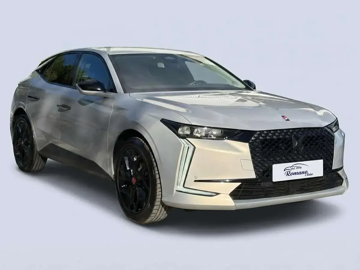 Usata DS Automobiles DS4 131 CV (96 kW) 2024 Grigio chiaro SUV