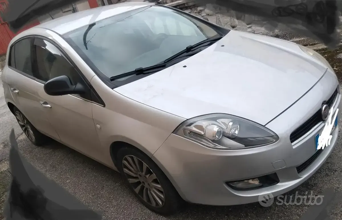 Usata Fiat Bravo 120 CV (88 kW) 2013 Grigio Utilitaria