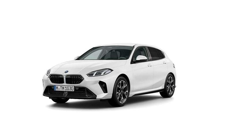 Nuova BMW 118 150 CV (110 kW) 2026 Alpin white pastello Utilitaria