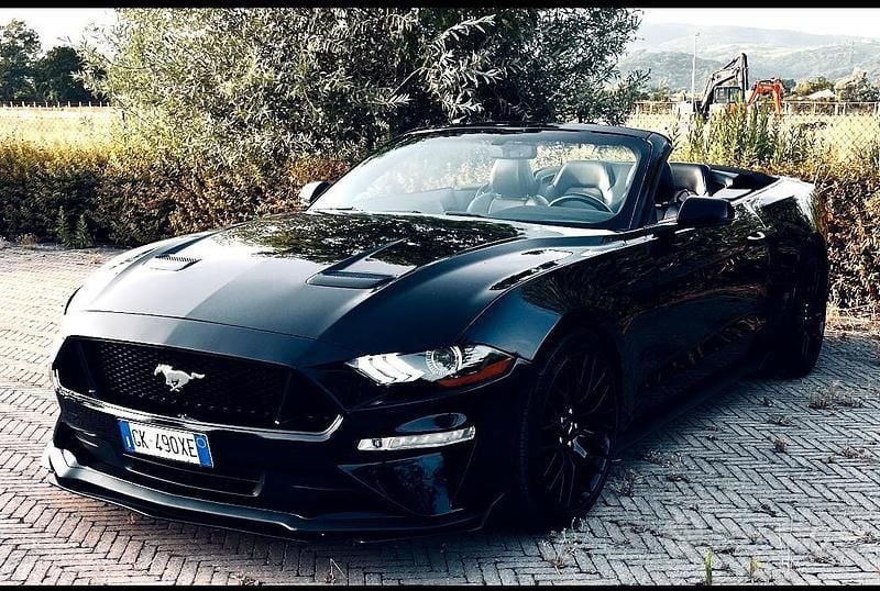Usata Ford Mustang 291 CV (214 kW) 2021 Nero Cabrio