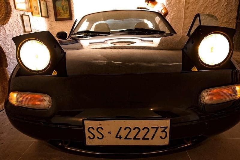Usata Mazda MX5 116 CV (85 kW) 1992 Nero Cabrio