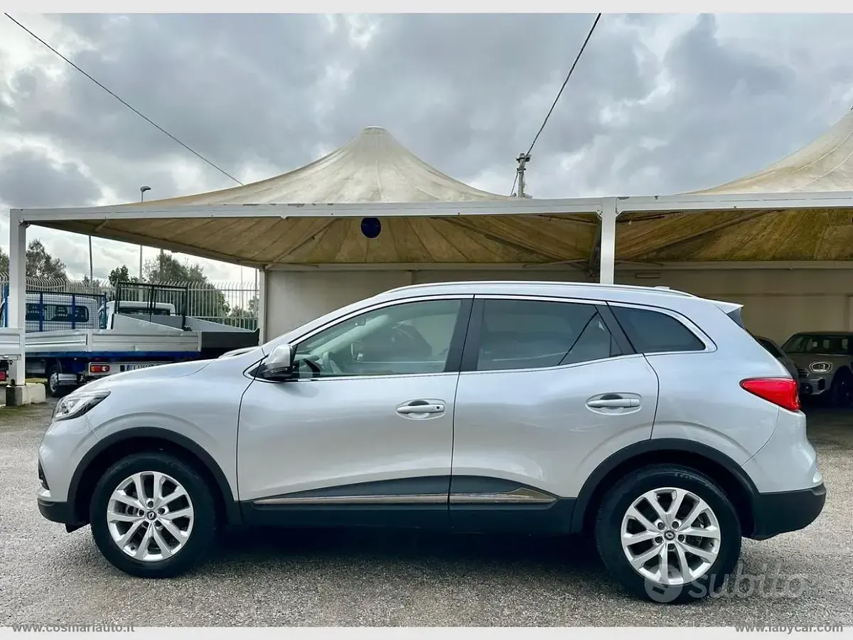 Usata Renault Kadjar Business 116 CV (85 kW) 2021 Argento SUV