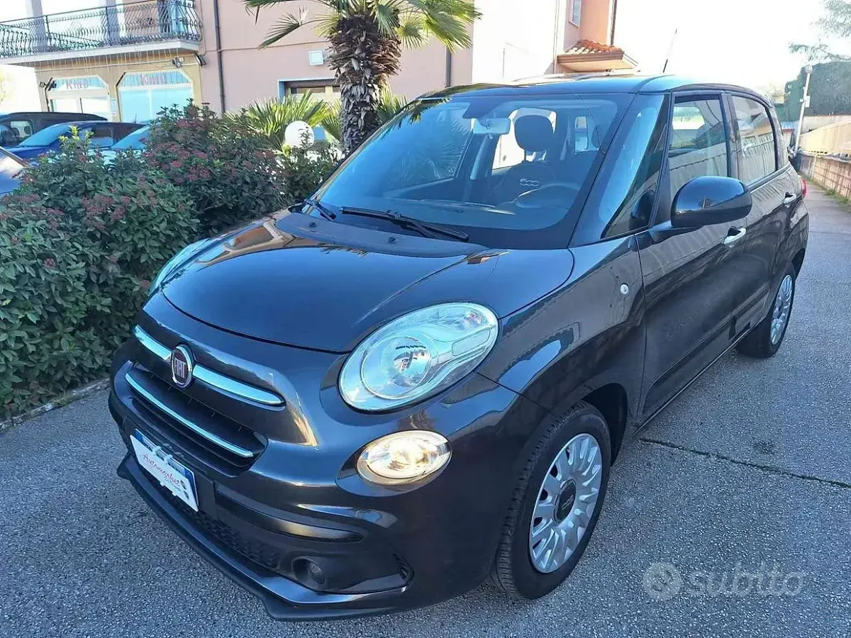 Usata Fiat 500L Pop Star 120 CV (88 kW) 2018 Grigio Monovolume