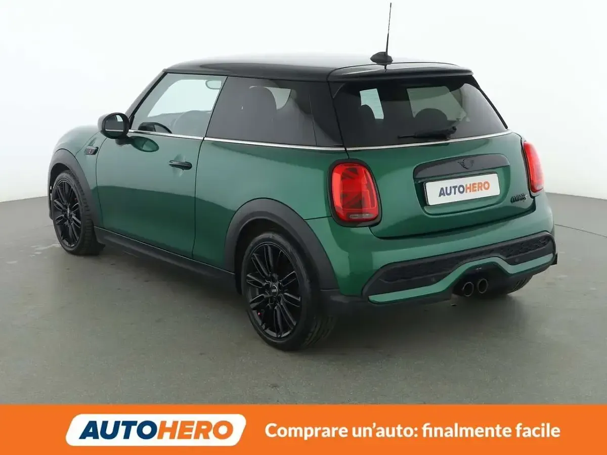 Usata Mini Cooper S Essential 178 CV (130 kW) 2023 Verde Utilitaria