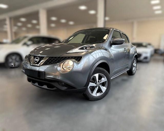 Usata Nissan Juke Acenta 116 CV (85 kW) 2019 Grigio scuro metallizzato SUV