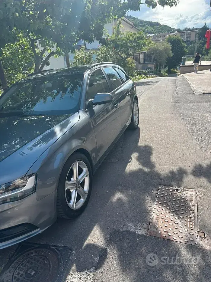 Usata Audi A4 177 CV (130 kW) 2012 Grigio Station wagon