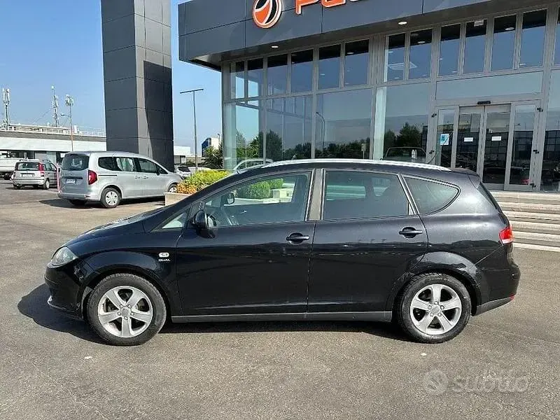 Usata Seat Altea XL 102 CV (75 kW) 2008 Nero Monovolume