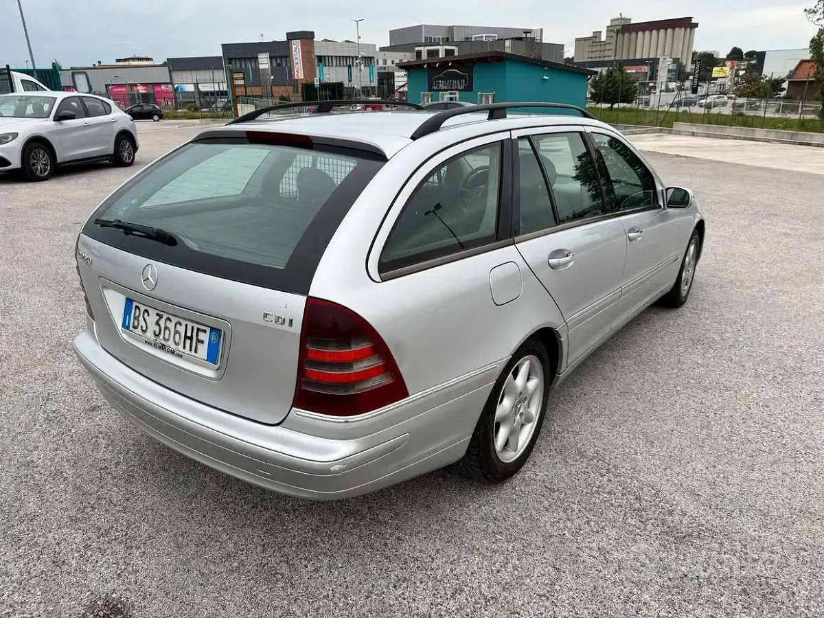 Occasion Mercedes C220 Elegance 143 ch (105 kW) 2001 Gris Break