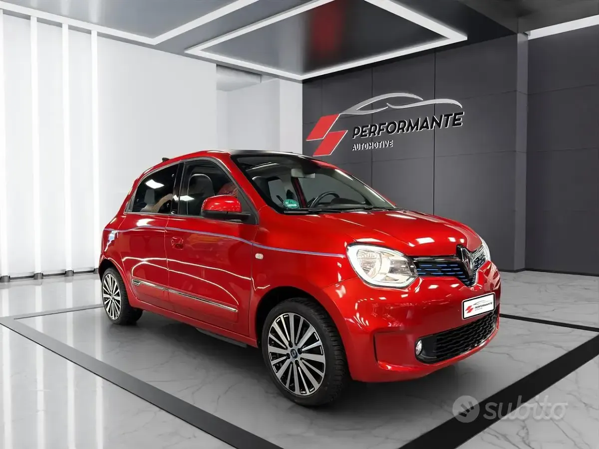 Begagnad Renault Twingo Intens 30 kW (42 HK) 2021 Röd Halvkombi