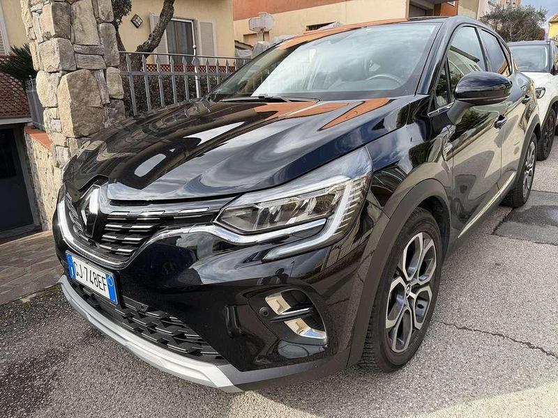 Usata Renault Captur Zen 94 CV (69 kW) 2022 SUV