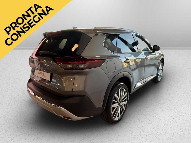 Nuova Nissan X-Trail Executive 158 CV (116 kW) 2026 Grigioblack SUV