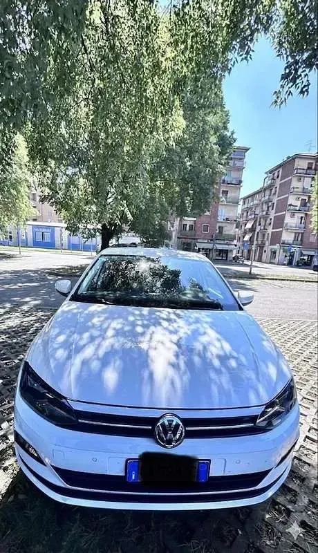 Usata VW Polo Comfortline 80 CV (58 kW) 2020 Bianco Utilitaria