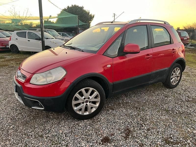 Usata Fiat Sedici 2010 Rosso SUV