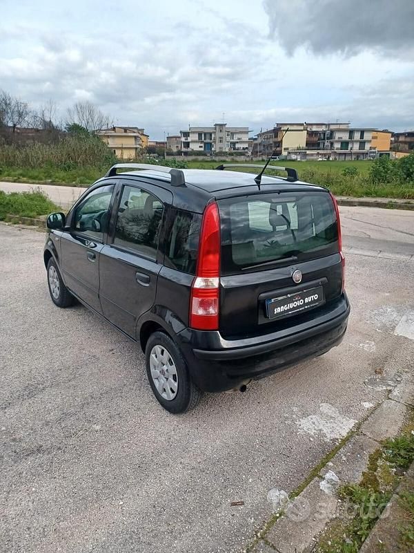 Usata Fiat Panda Dynamic 75 CV (55 kW) 2011 Nero Utilitaria
