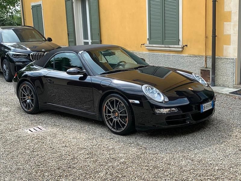 Nero Usata 2006 Porsche 911 Carrera 4 Cabriolet Cabrio | 76.000 € - Immagine 1/4