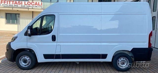 Usado Fiat Ducato Easy 140 CV (102 kW) 2023 Blanco Van