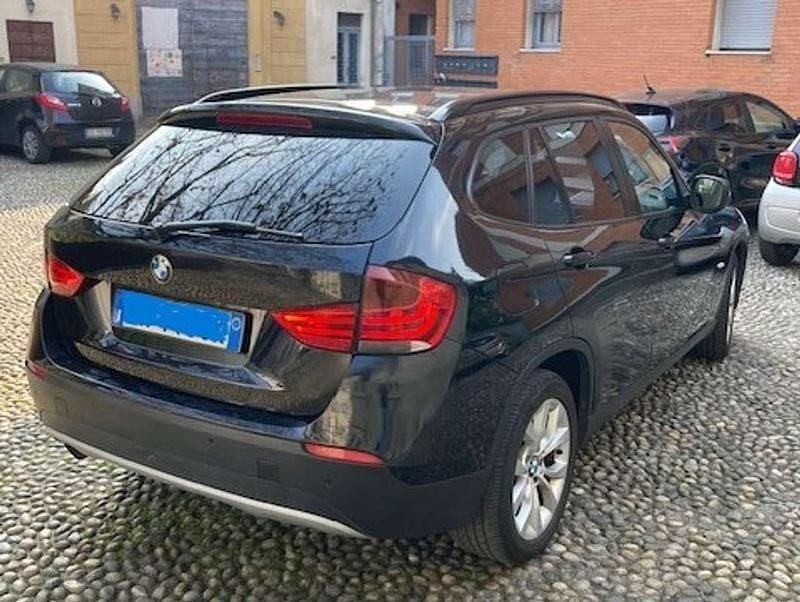 Usata BMW X1 177 CV (130 kW) 2011 Nero SUV