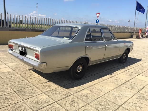Opel rekord 1972