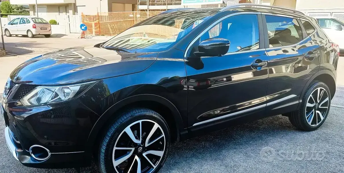 Usata Nissan Qashqai 2014 Nero SUV