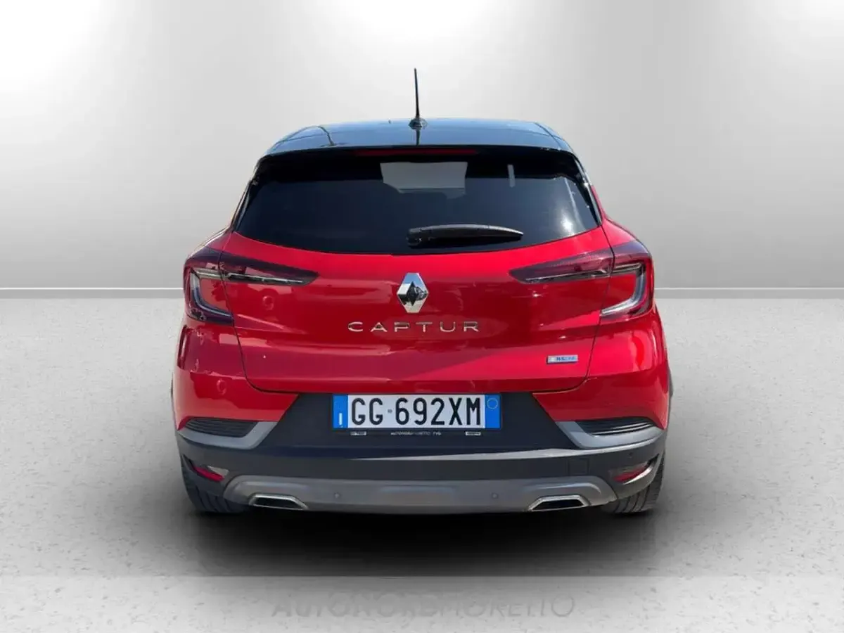 Usata Renault Captur RS Line 91 CV (66 kW) 2022 Rosso SUV