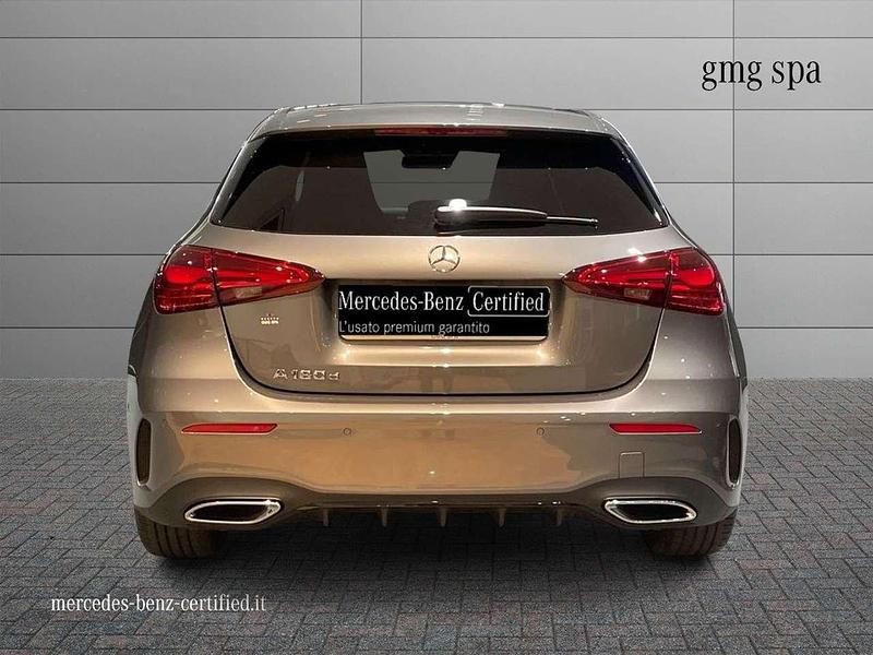Nuova Mercedes A180 Advanced 116 CV (85 kW) 2026 Grigio Utilitaria
