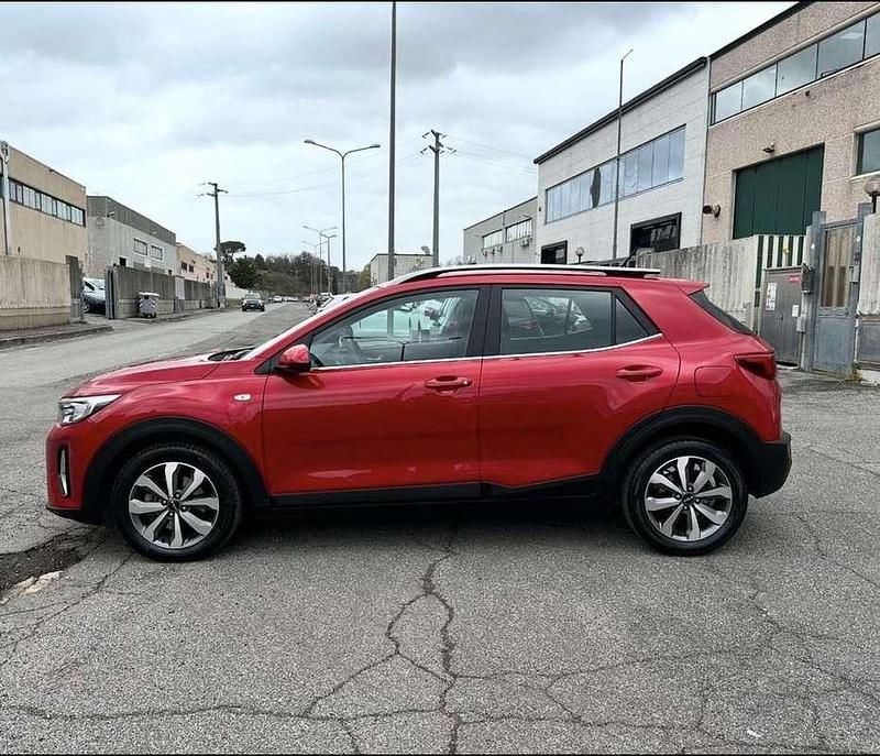 Usata Kia Stonic Style 101 CV (74 kW) 2022 SUV