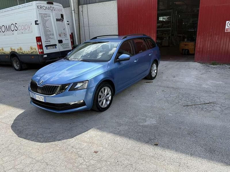Usata Skoda Octavia G-TEC Executive 110 CV (80 kW) 2018 Station wagon