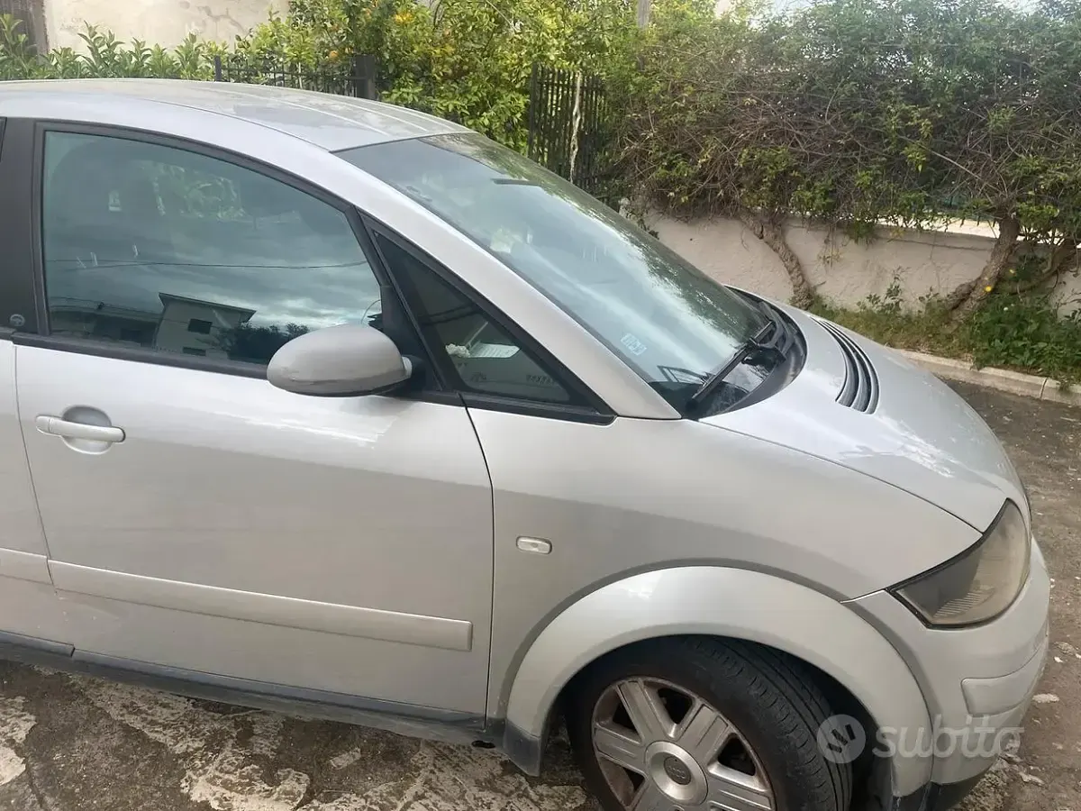 Usata Audi A2 75 CV (55 kW) 2005 Utilitaria