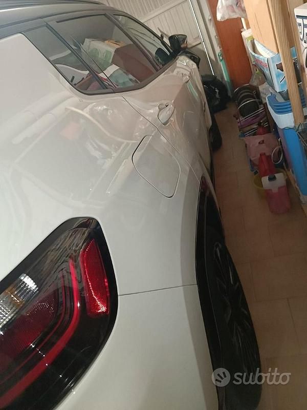 Usata Jeep Compass 131 CV (96 kW) 2024 Bianco SUV
