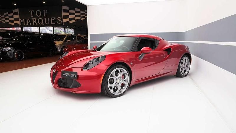 Usata Alfa Romeo 4C 239 CV (175 kW) 2013 Rosso Coupé