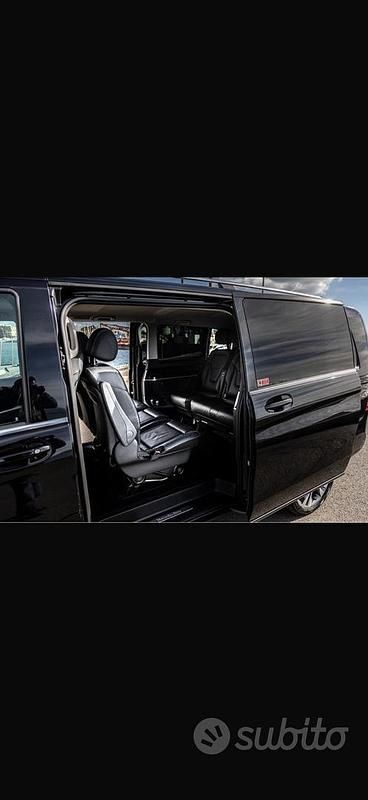 Usata Mercedes V250 2017 Nero Monovolume