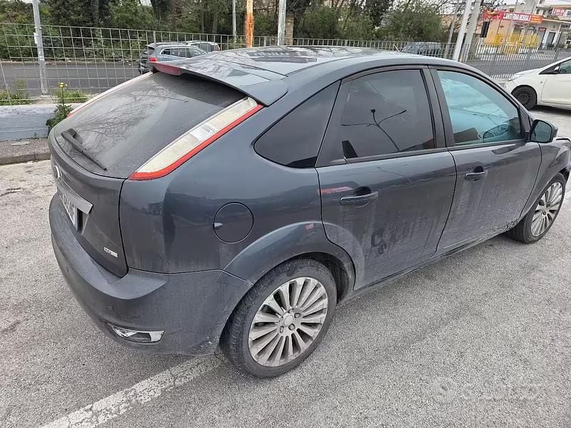 Usata Ford Focus 110 CV (80 kW) 2008 Berlina