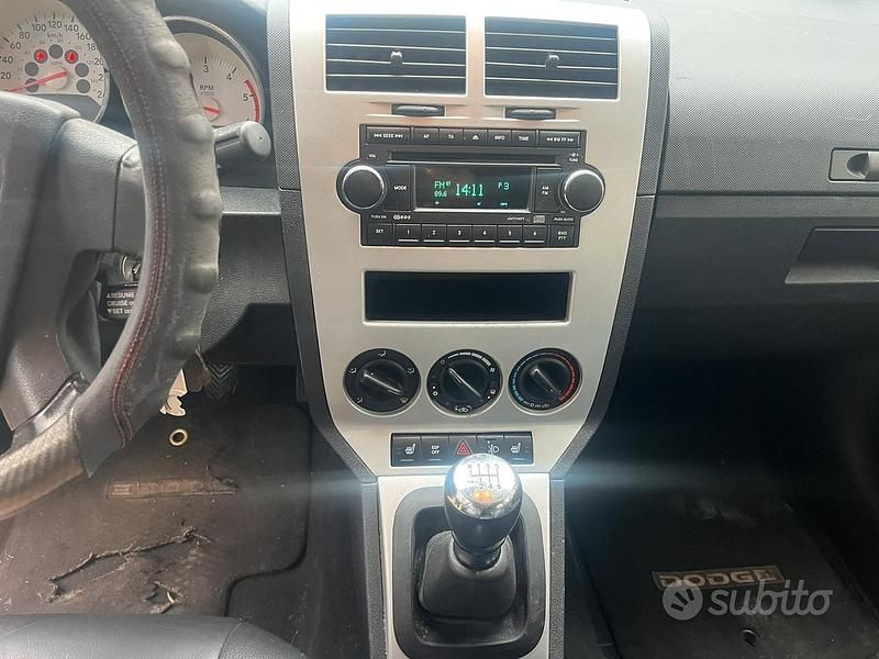 Usata Dodge Caliber 140 CV (102 kW) 2007 Utilitaria