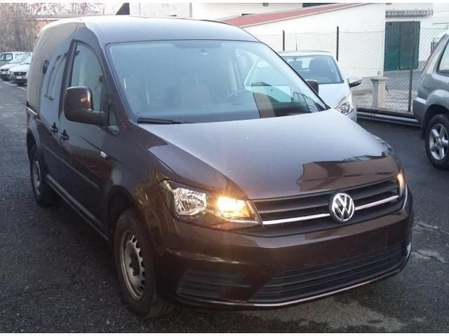 Usata VW Caddy Business 102 CV (75 kW) 2017 Grigio scuro Monovolume
