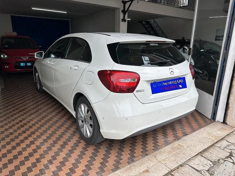 Usata Mercedes A160 Business 90 CV (66 kW) 2018 Bianco Berlina