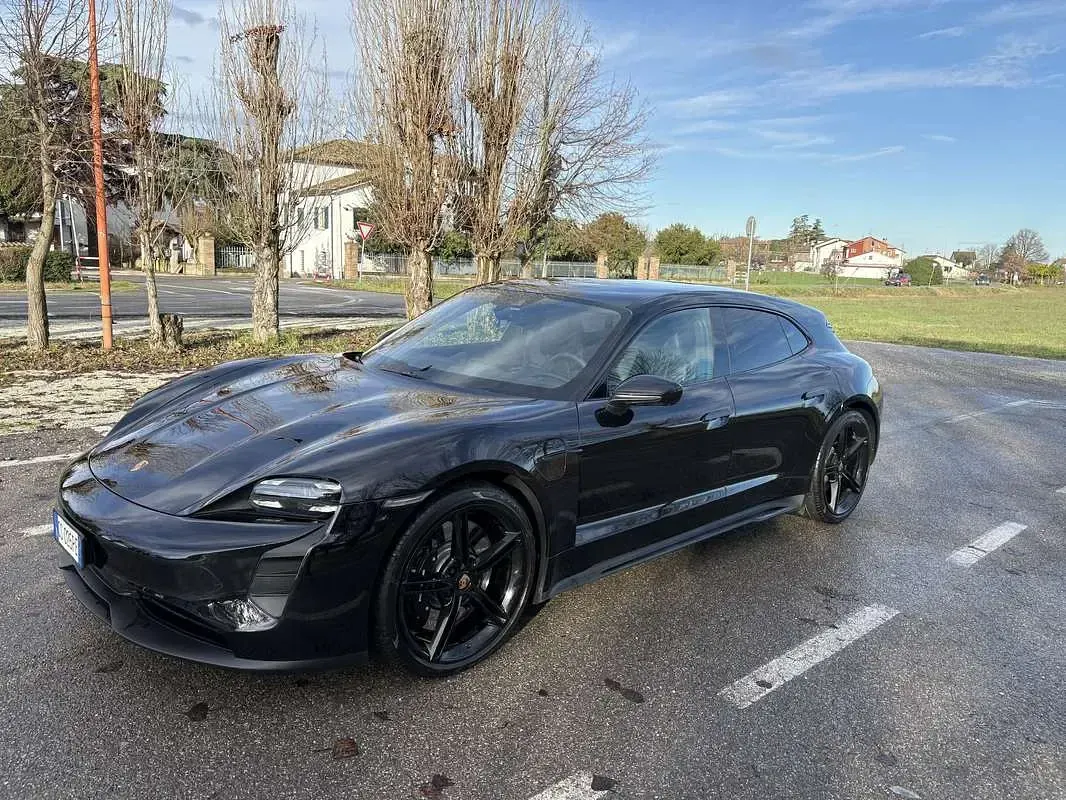 Usata Porsche Taycan GTS Sport Turismo Sport Turismo 141 kW (193 CV) 2023 Station wagon